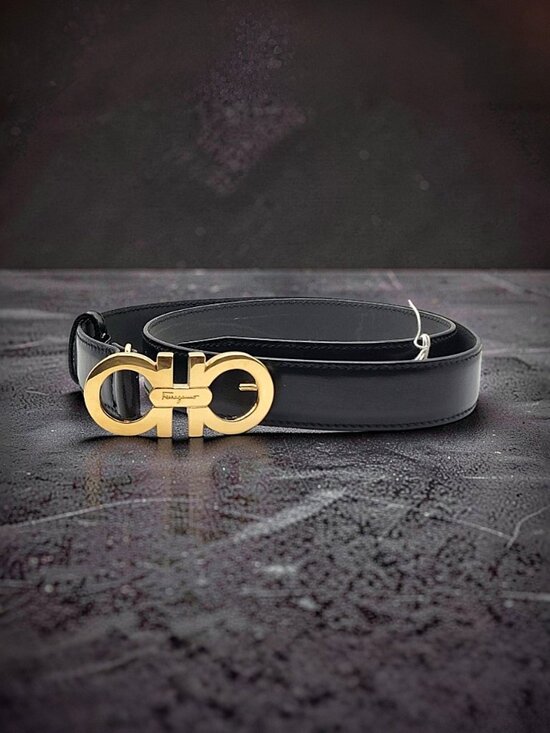 Salvatore Ferragamo Gancini Leather Belt – Black & Gold main image 8